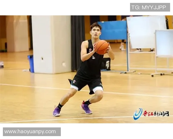 北京网球队的盯防体系解析与战术运用探讨